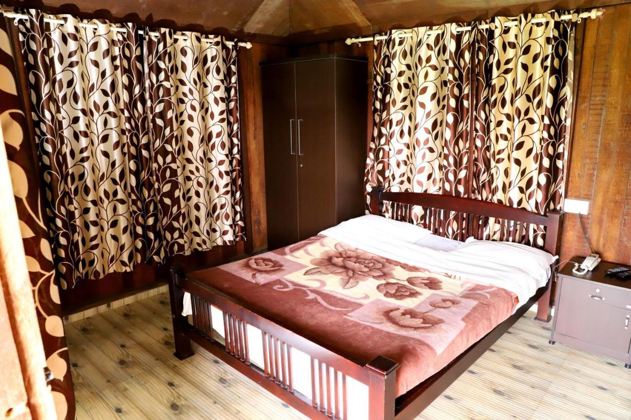 Pepper Green Wayanad Resort With Swimming Pool Kattikkulam Exterior photo